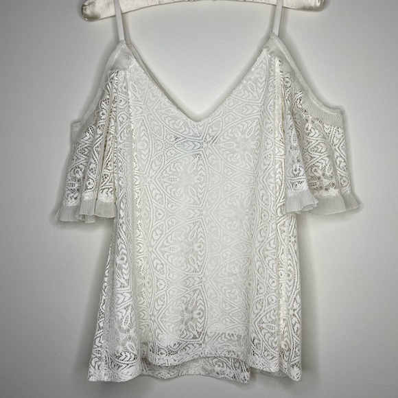 WHBM White Off the Shoulder Feminine Ruffle Lace Top S - Picture 3 of 4